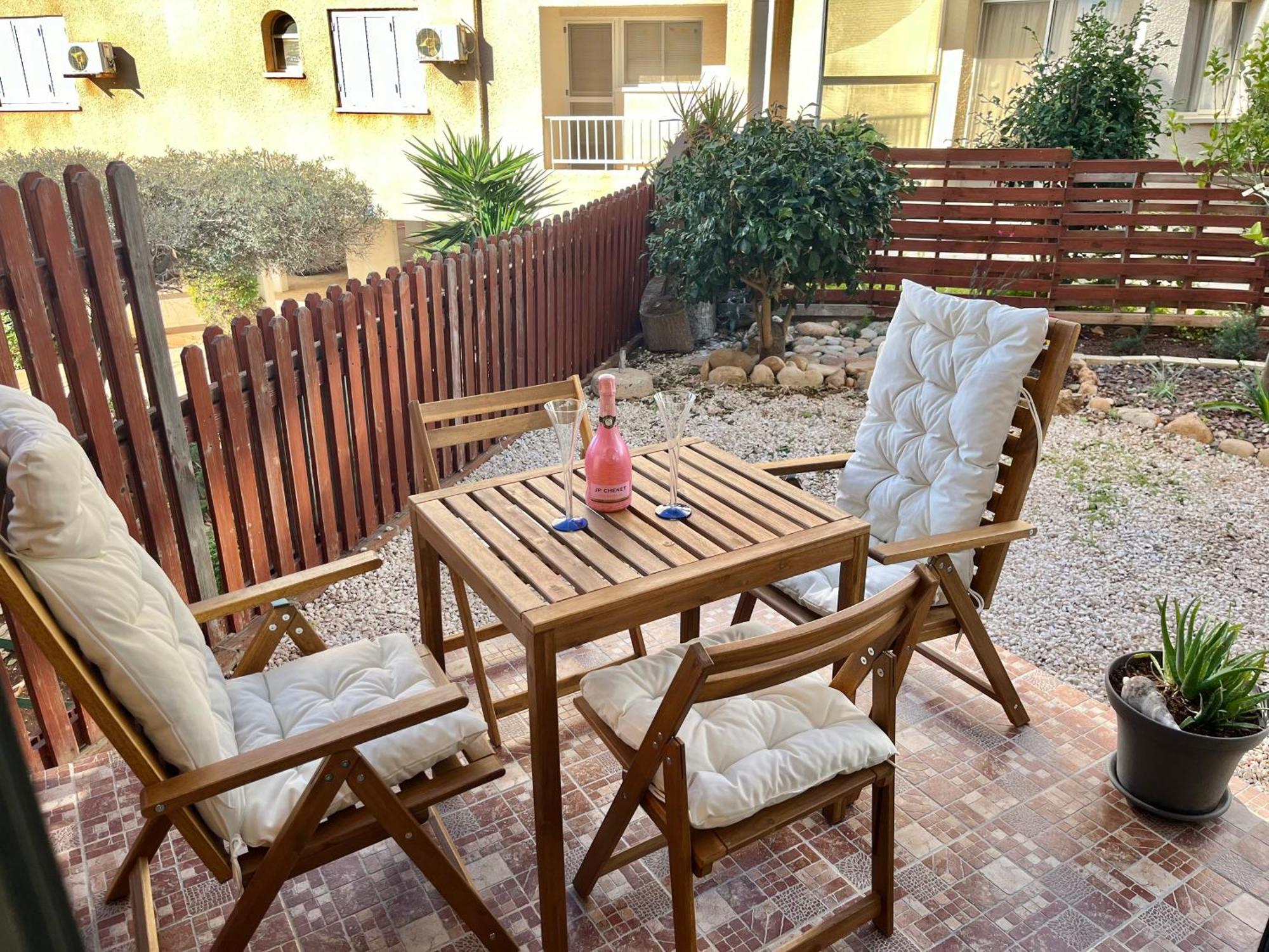 Diamond Complex Apartment Пафос Екстериор снимка